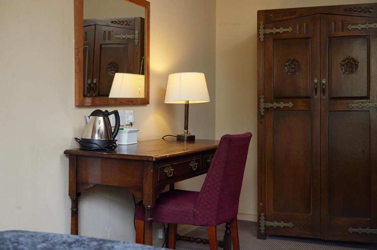 Bell By Greene King Inns Thetford Bagian luar foto
